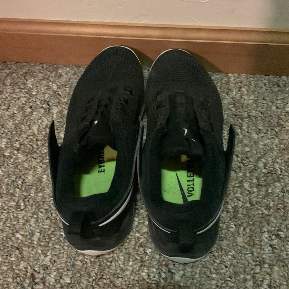 volleyball shoes